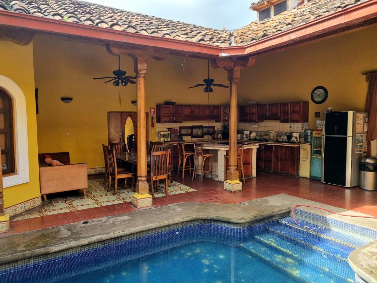 Casa Del Agua Panzió Granada  Kültér fotó